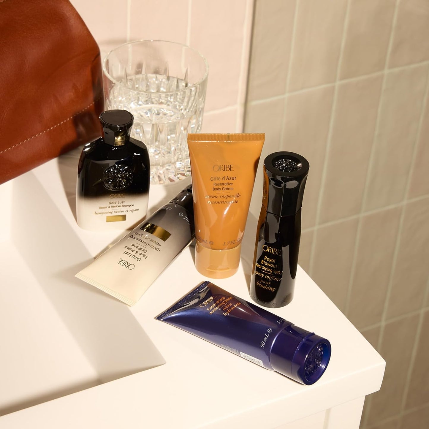 Oribe Gold Lust Repair & Restore Conditioner Travel Size - Repairs & Prevents Damage - Strengthens & Moisturizes Dry Strands - Helps Seal Split Ends - For Damaged Hair - 1.7 oz